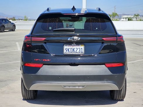 Used 2023 Chevrolet Bolt EUV Premier w/ Redline Edition image 14