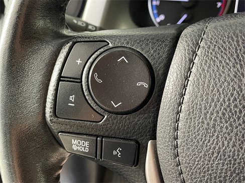 Used 2018 Toyota RAV4 Adventure image 12