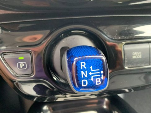 Used 2017 Toyota Prius Four Touring image 27