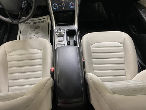 Used 2018 Ford Fusion S image 21