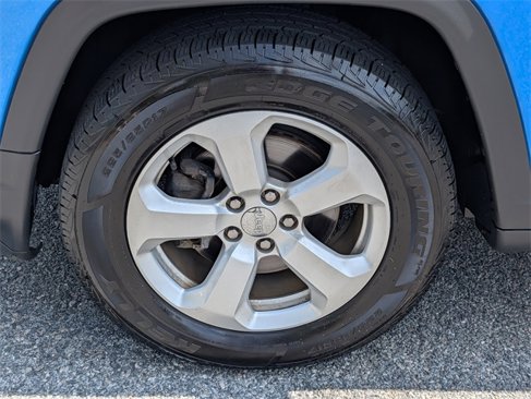 Used 2018 Jeep Compass Latitude w/ Popular Equipment Group image 13