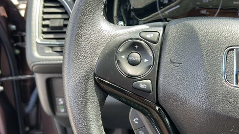 Used 2022 Honda HR-V EX-L image 9