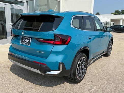 Used 2025 BMW X1 xDrive28i image 3