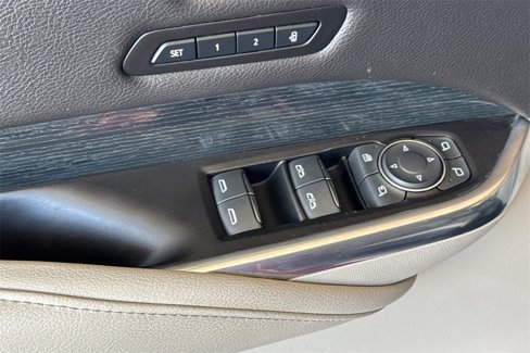 Used 2019 Cadillac XT4 Premium Luxury w/ Driver Awareness Package image 15
