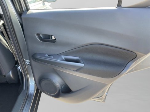 New 2025 Nissan Kicks S image 25