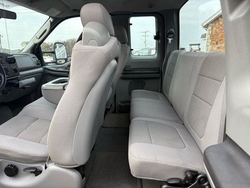 Used 2005 Ford F250 XLT image 18