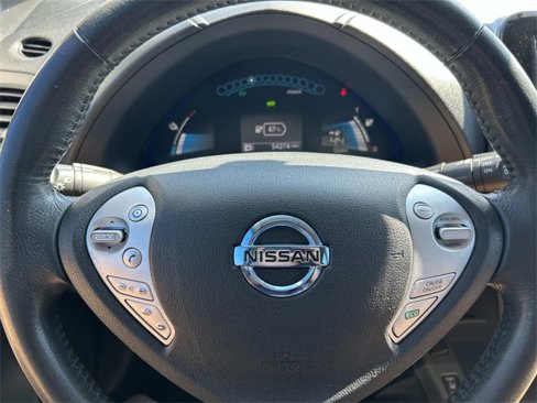 Used 2014 Nissan Leaf SV w/ LED & Quick Charge Package image 27