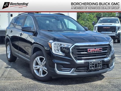 Used 2022 GMC Terrain SLE w/ Driver Convenience Package image 1