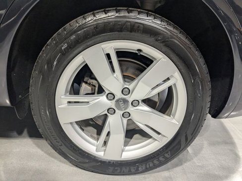 Used 2019 Audi Q5 Prestige image 17