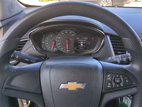 Used 2020 Chevrolet Trax LS image 30