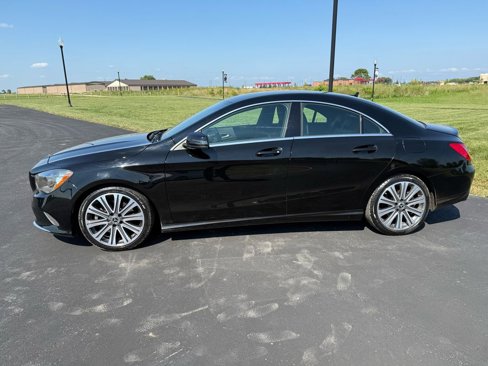 Used 2018 Mercedes-Benz CLA 250 image 8