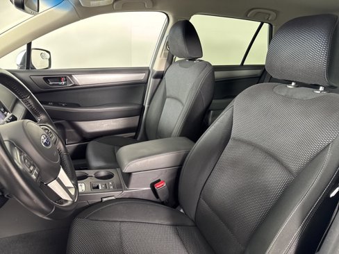 Used 2016 Subaru Outback 2.5i Premium image 15