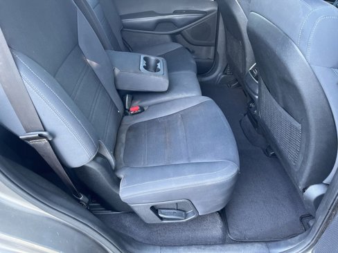 Used 2017 Kia Sorento LX image 25