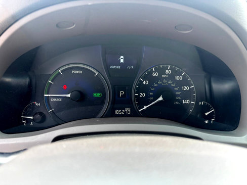 Used 2012 Lexus RX 450h FWD image 29