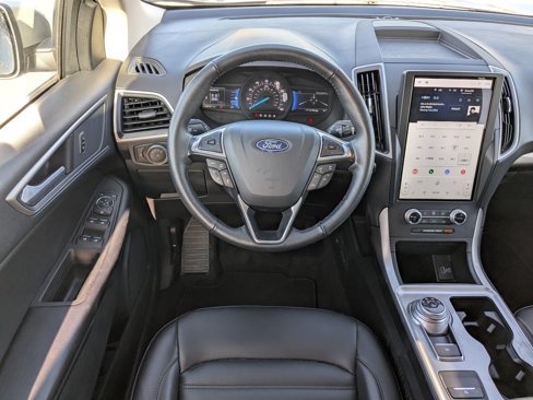 Used 2024 Ford Edge SEL image 17
