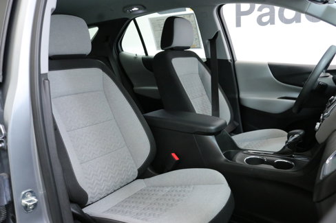 Used 2023 Chevrolet Equinox LS image 30