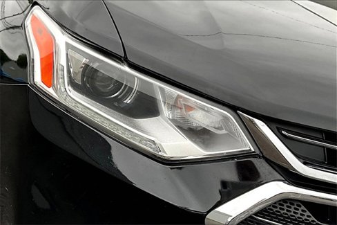 Used 2018 Chevrolet Traverse LT image 32