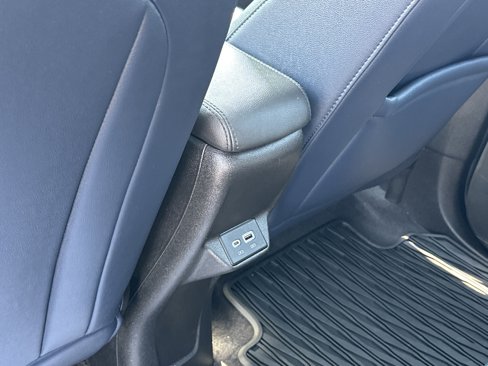 Used 2022 Chevrolet Bolt EUV Premier w/ Sun & Sound Package image 13