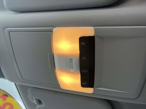 Used 2021 Nissan Rogue S image 26