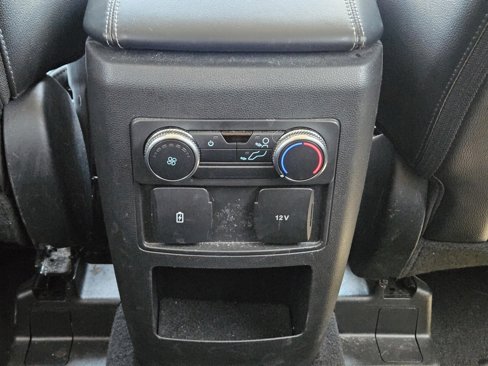Used 2021 Ford Explorer XLT w/ Equipment Group 202A image 23