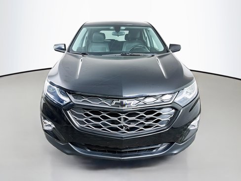 Used 2019 Chevrolet Equinox LT image 2