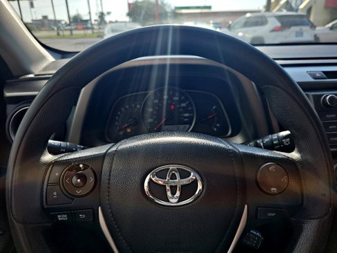 Used 2015 Toyota RAV4 XLE image 14