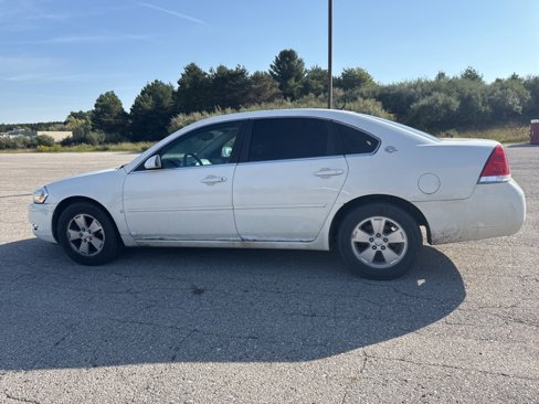 Used 2008 Chevrolet Impala LT image 12
