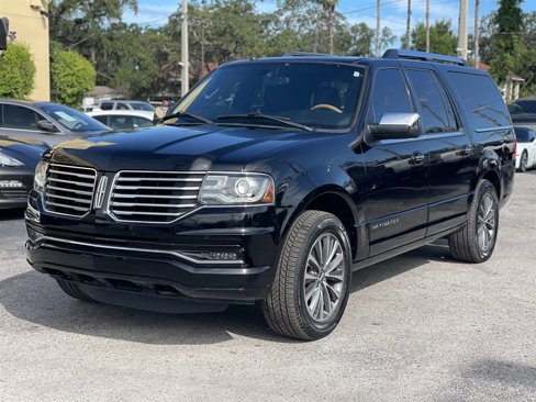 Used 2016 Lincoln Navigator L Select image 10