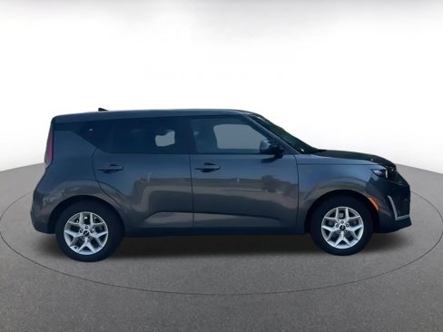 Used 2024 Kia Soul LX w/ Option Group 015 image 14