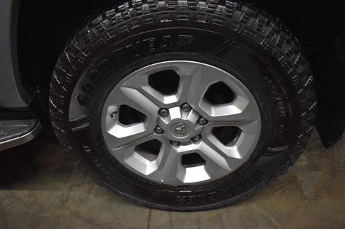 Used 2019 Toyota 4Runner SR5 image 29