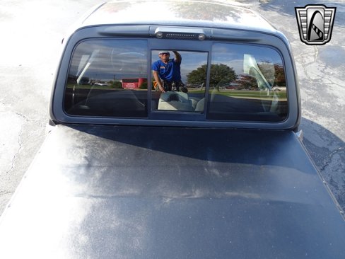 Used 2003 Ford F150 Lightning image 11