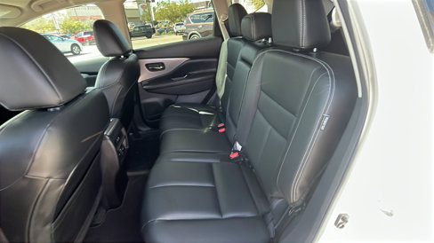 Used 2022 Nissan Murano SV image 24