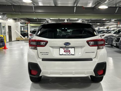 Certified 2023 Subaru Crosstrek 2.0i Premium image 3