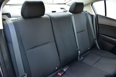 Used 2012 MAZDA MAZDA3 i Sport image 25