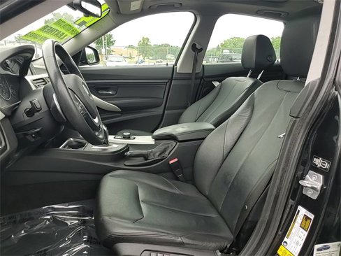 Used 2014 BMW 328i Gran Turismo xDrive image 10