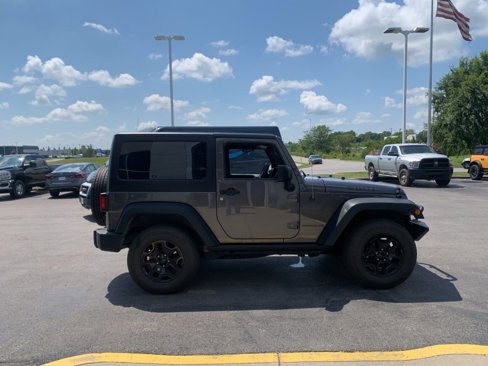 Used 2017 Jeep Wrangler Sport image 2