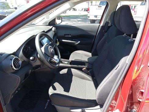 New 2024 Nissan Kicks SV w/ Interior Electronics Package image 9