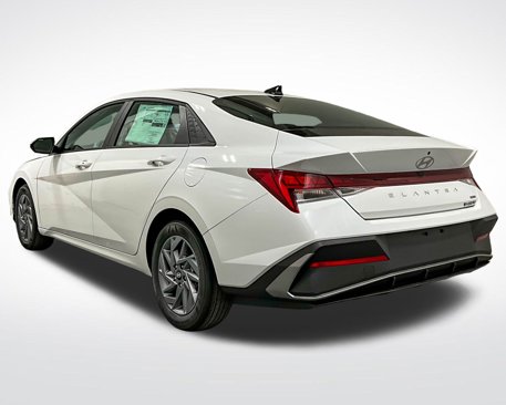 New 2025 Hyundai Elantra Blue image 8