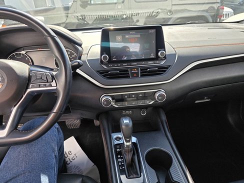 Used 2020 Nissan Altima 2.5 SR image 5