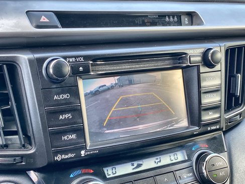 Used 2018 Toyota RAV4 XLE image 14