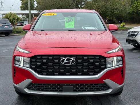 Used 2021 Hyundai Santa Fe SE image 2