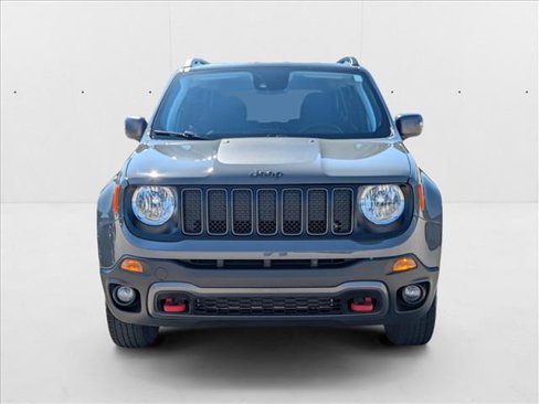 Used 2021 Jeep Renegade Trailhawk image 2