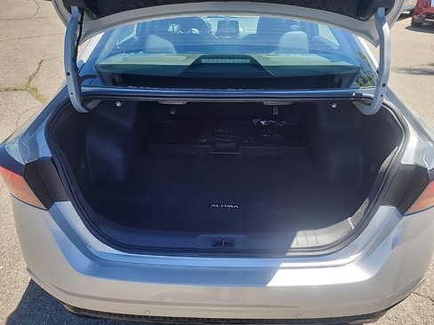 New 2024 Nissan Altima 2.5 SR image 24