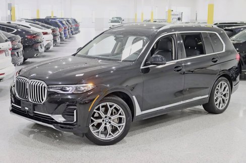 Used 2022 BMW X7 xDrive40i w/ Executive Package image 7