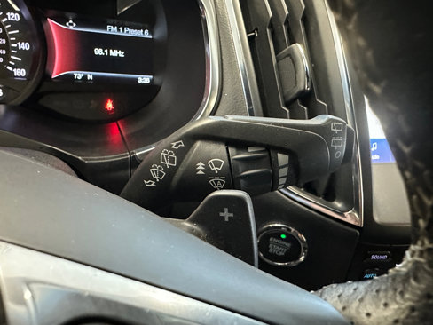 Used 2019 Ford Edge ST w/ Convenience Package image 37