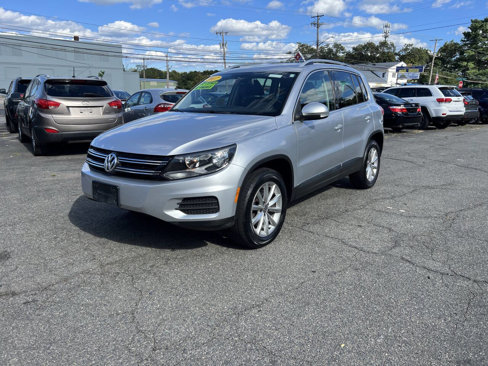Used 2017 Volkswagen Tiguan Wolfsburg Edition image 3