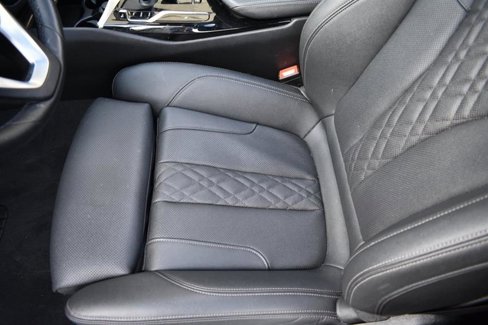 Used 2023 BMW 530i xDrive w/ Premium Package image 11