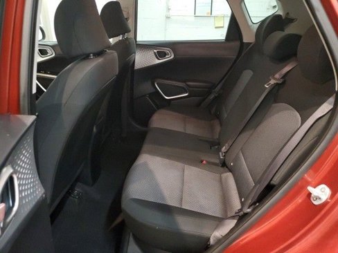 Used 2020 Kia Soul LX image 26