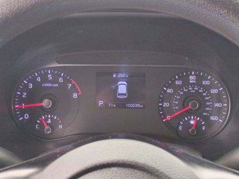 Used 2021 Kia Soul LX image 18