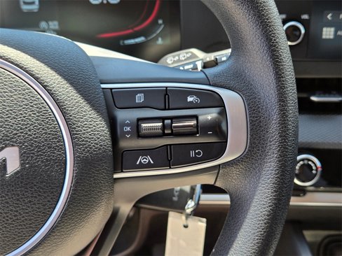 Used 2024 Kia Sportage LX image 26